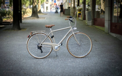 Adriatica City Retro Nut (Usada)